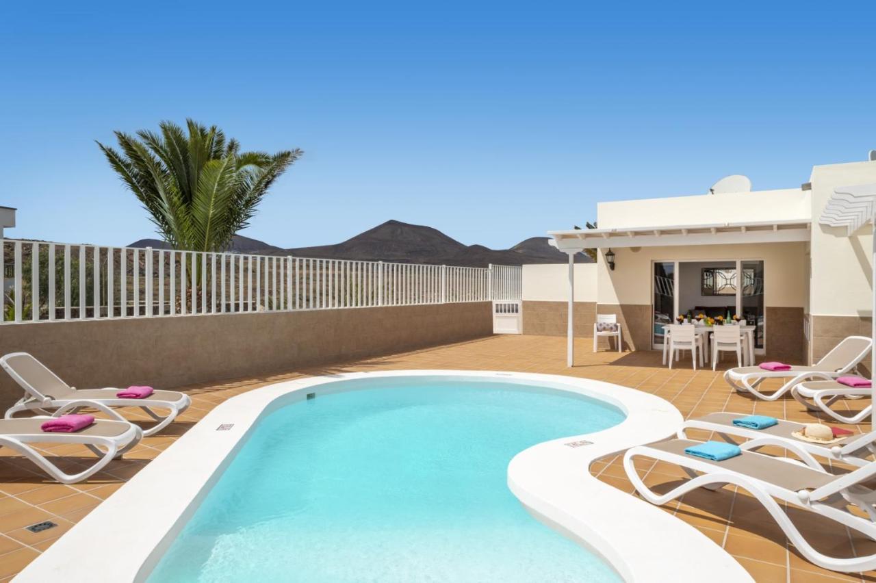 Villa Olivina 1 By Villa Plus Tías Extérieur photo